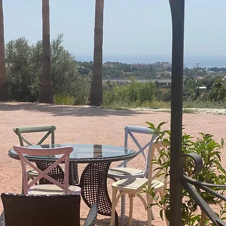 Asperilla Holiday home *